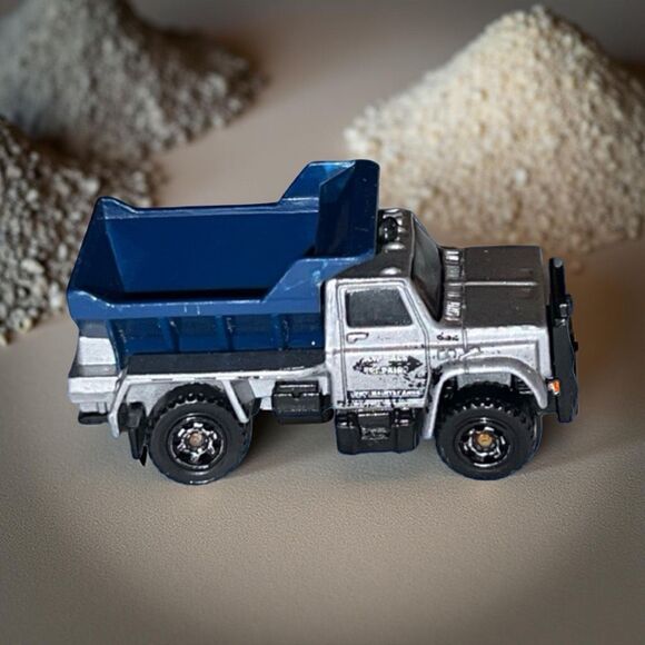 Vintage 1990 Matchbox Plow Master Highway Maintenance Truck Silver Metallic - Picture 6 of 6